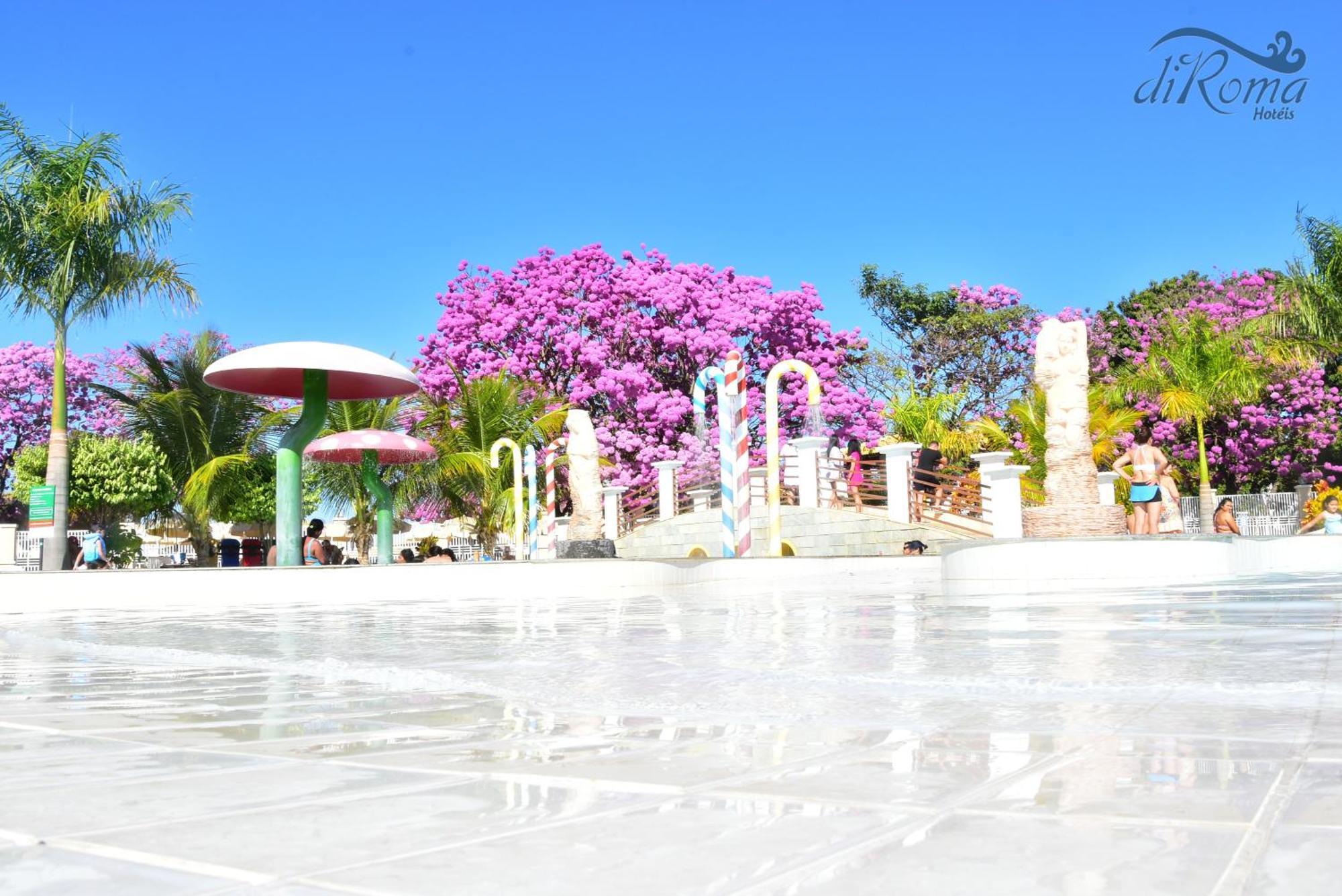 Di Roma Lacqua Caldas Novas Park 24H, Com Roupas De Cama E Banho Exteriér fotografie