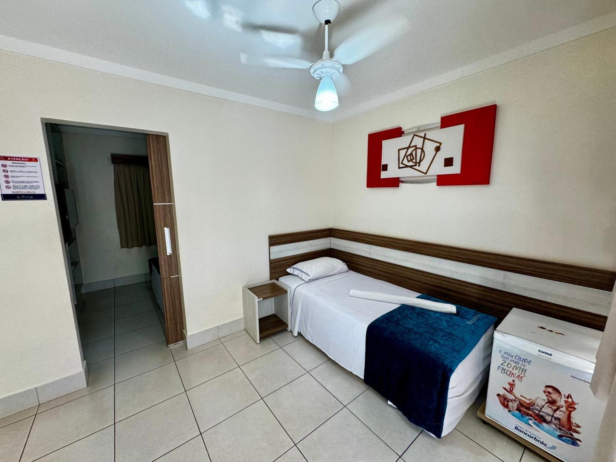 Di Roma Lacqua Caldas Novas Park 24H, Com Roupas De Cama E Banho Pokoj fotografie